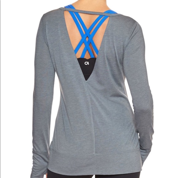 GAP Tops - GAPfit long sleeve open back tee